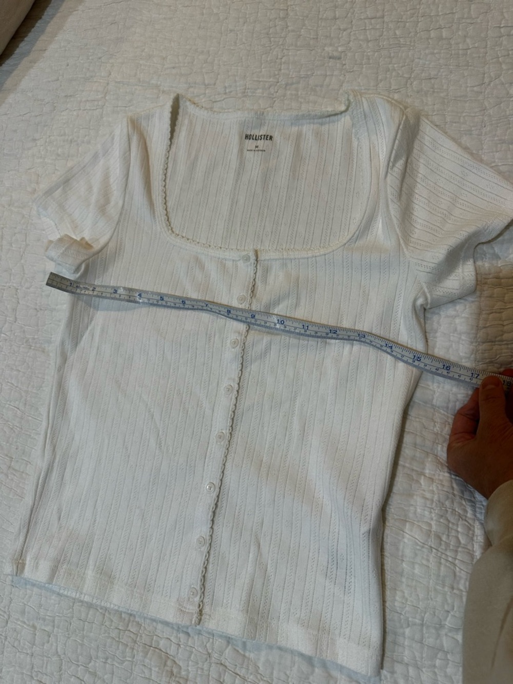 Hollister Cream Ribbed Button-Front Scoop Neck Tee